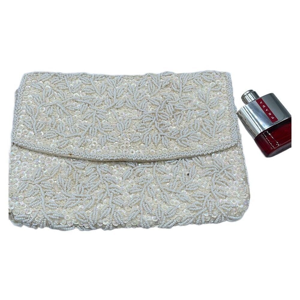 Vintage cream satin beaded clutch